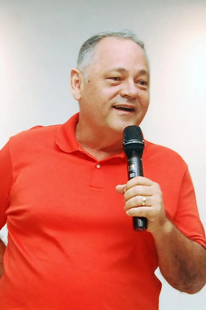 É candidato SIM: A Justiça interrompeu a ação contra Neto Guerrieri e ratificou sua presença nas eleições de 2024.