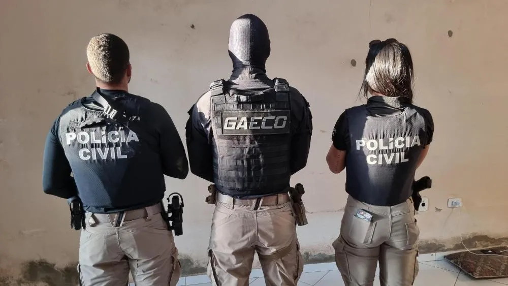Operação do gaeco leva para trás das grades homem acusado de pornografia infantil