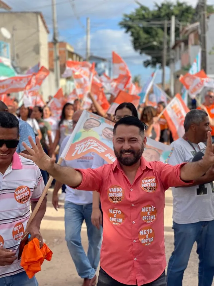 Em ritmo acelerado de campanha, Vando Brother completa 46 anos nesta sexta-feira (20).