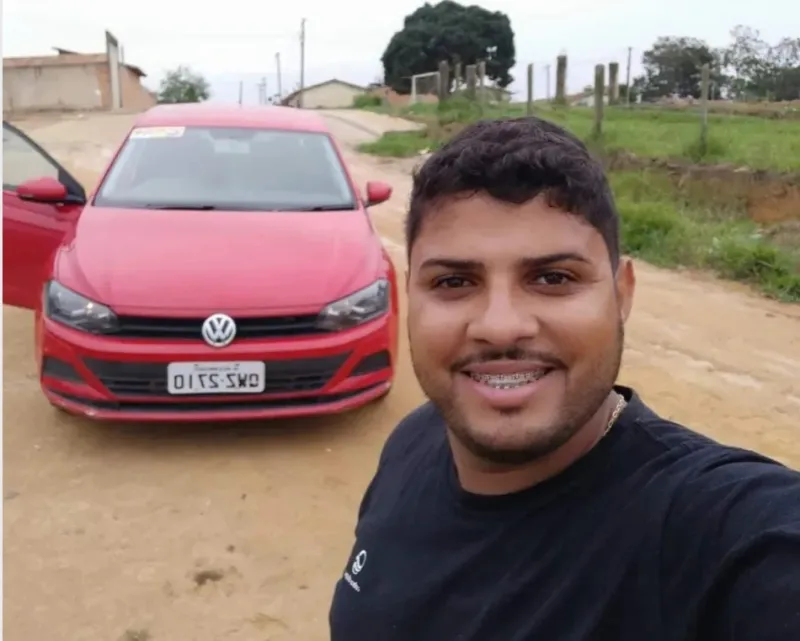 Quadrilha invade residência e sequestra morador na madrugada deste domingo 