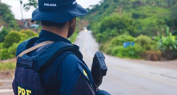 Mulher é encontrada desacordada por policiais após sofrer violência de companheiro