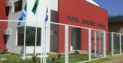 A Justiça Eleitoral inicia a suspensão da diplomação de vereadores eleitos por partidos acusados de promover candidaturas laranjas.