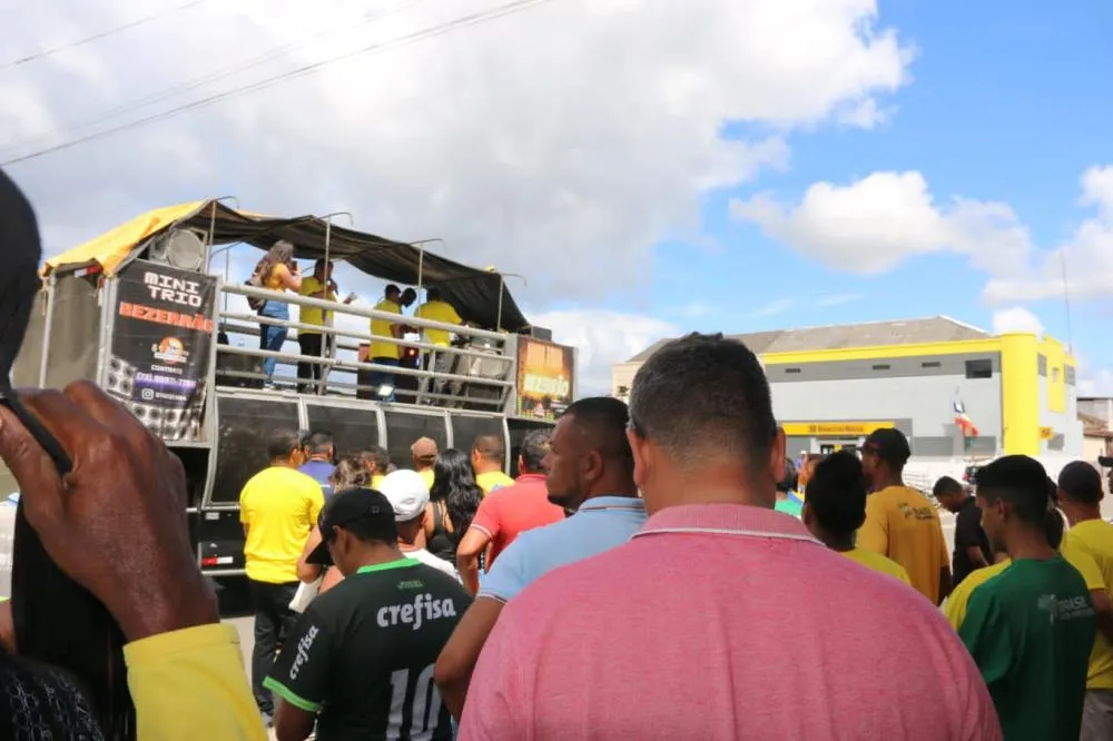 BUERAREMA SE MOBILIZA EM DEFESA DE QUEM PRODUZ, DOS TRABALHADORES, DA DIGNIDADE E DO RESPEITO