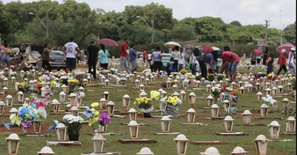 Finados 2025 renova tradições e homenagens no Brasil